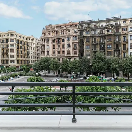 Apartment Colon By Forever